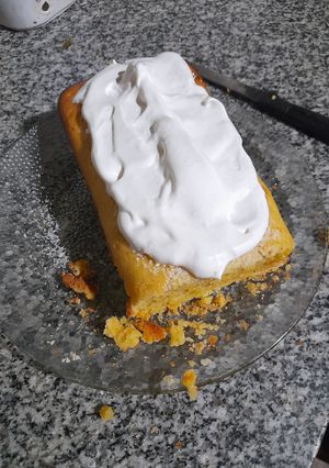 Una foto de Budín de Naranja con Merengue