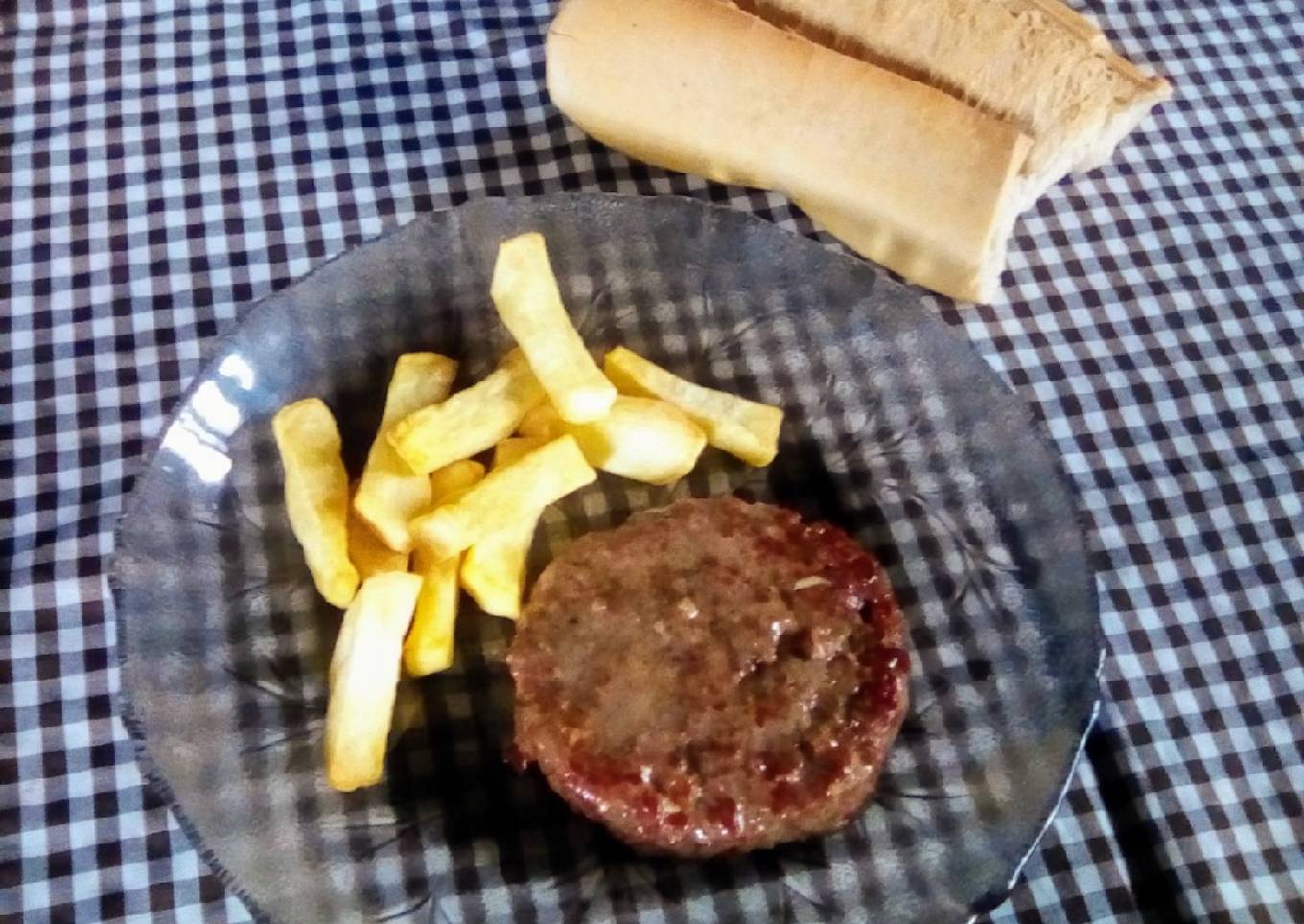 Hamburguesas con papas fritas 🍔+🍟