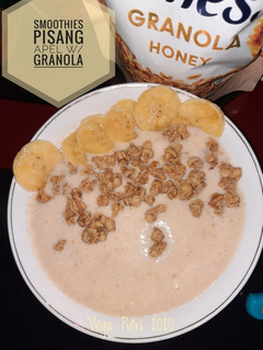 Foto resep Smoothies Pisang Apel w/ Granola