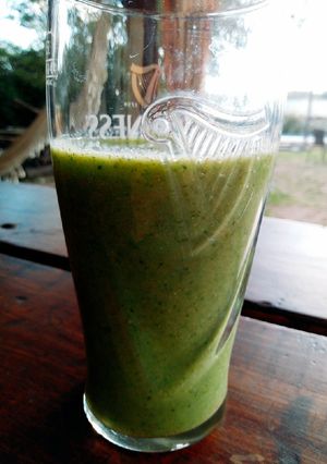Una foto de Smoothie de pera y acelga