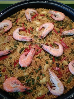 Una foto de Paella a mi manera