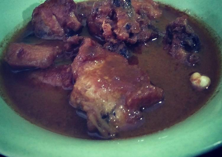 Cara termudah untuk Cepat AppetizingSemur ayam