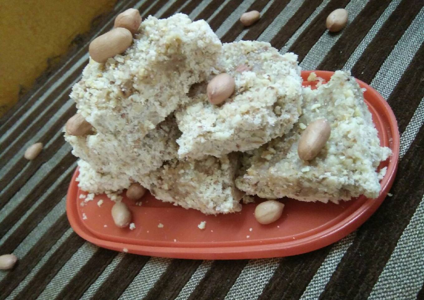 Shengdana(peanut) barfi