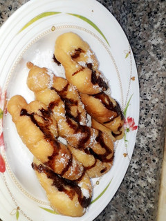 A picture of Twisted doughnuts.