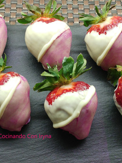 Una foto de Fresas bañadas de chocolate