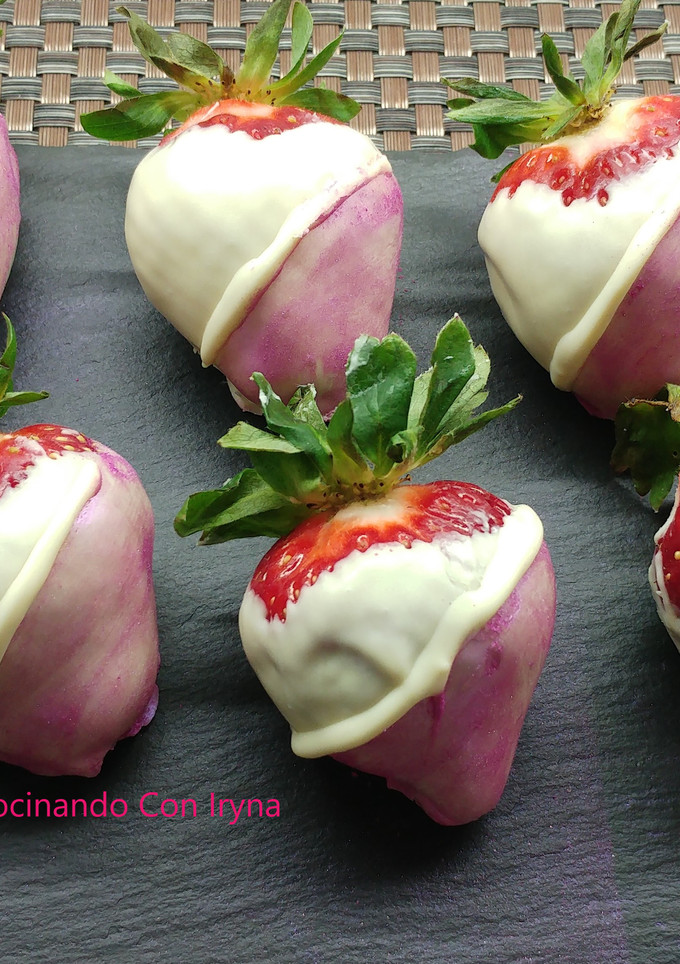 Una foto de Fresas bañadas de chocolate