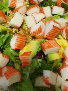 Una foto de Ensalada aliñada con vinagreta de miel
