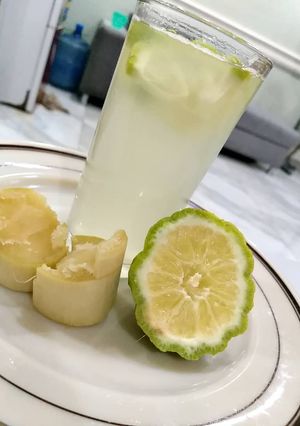 A picture of Sugercane lemonade.