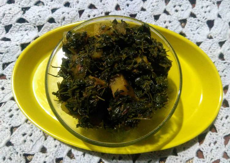 Steps to Prepare Award-winning Aalu methi sabzi