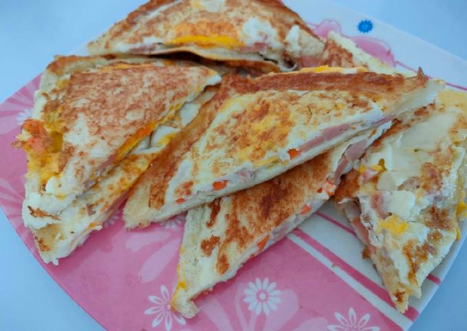 Anti Ribet, Membuat Folded cheese sausage toast Irit Untuk Jualan