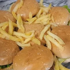 A picture of Burger lajawab.