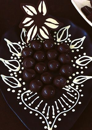 A picture of Paan Chocolate.