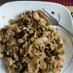 A picture of Almond Chicken.