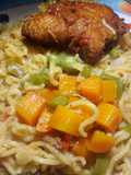 Noodles with veggies and pepper chicken #Breakfastideacontest#