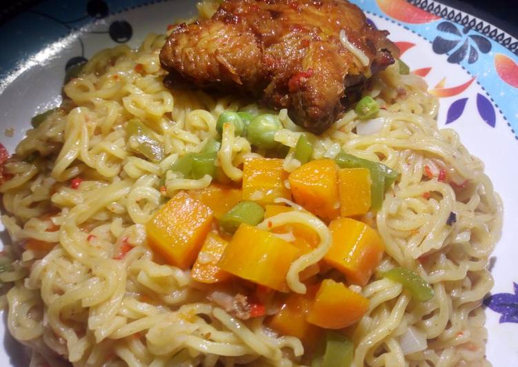How to Make Super Quick Homemade Noodles with veggies and pepper chicken #Breakfastideacontest#