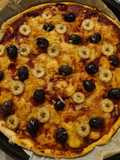 Pizza de Banana, Chourição e Azeitonas
