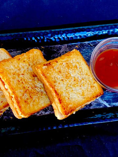 चीज़ सैंडविच (cheese sandwich recipe in Hindi) रेसिपी मुख्य फोटो