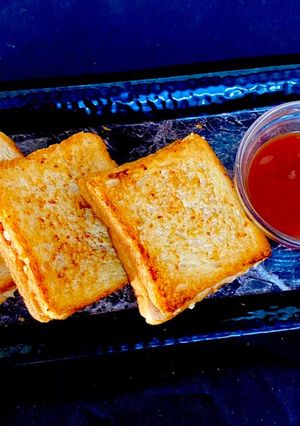 चीज़ सैंडविच (cheese sandwich recipe in Hindi) रेसिपी मुख्य फोटो