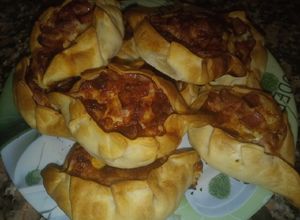 Una foto de Barquitos de Queso y Salchichas