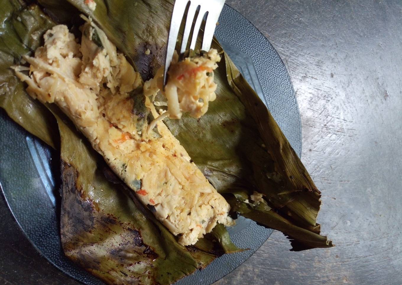 Pepes tahu jamur kemangi