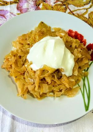 O poză a rețetei Varză călită.