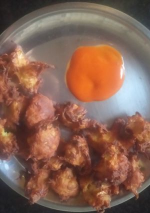 तरबूज के छिलके के चटपटे पकौड़े रेसिपी मुख्य फोटो
