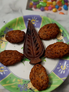 ठेकुआ (Thekua recipe in Hindi) रेसिपी मुख्य फोटो