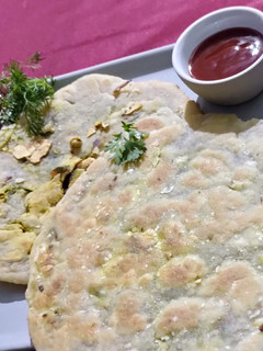 পাঁপড়ের পরোটা (papad porota recipe in Bengali) রেসিপির প্রধান ছবি