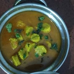 A picture of Gatte ki sabzi.