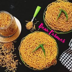 A picture of Aloo Bhujiya (Aloo Sev).