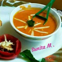 A picture of Garlic tomato soup.