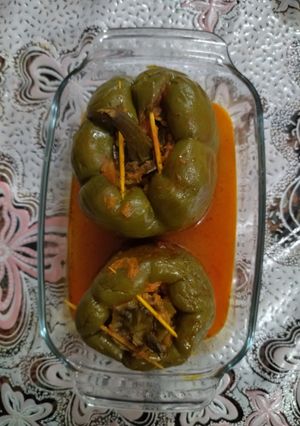 عکسی از دستور فلفل دلمه شکم پر 🫑