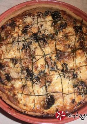 Φωτογραφία της συνταγής Κις (quiche) με μπρόκολο, κολοκυθάκι και τυριά