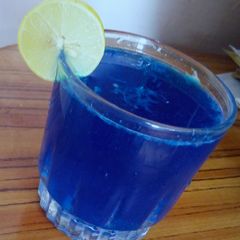 A picture of Blue Lagoon Mocktail.