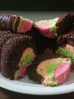 Foto resep Bolu Kukus Warna Warni