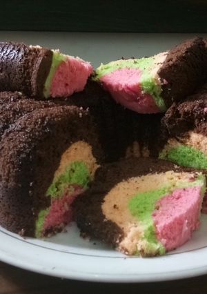 Foto resep Bolu Kukus Warna Warni