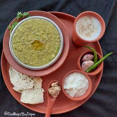 A picture of Bajre ki Khichdi.