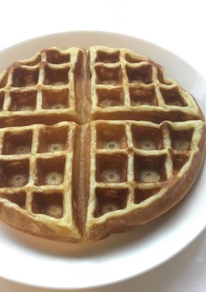 A picture of Yuna's Buttermilk Waffles.