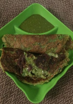 A picture of Pancakes with peas.
