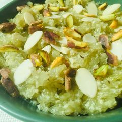 A picture of Lauki Halwa.