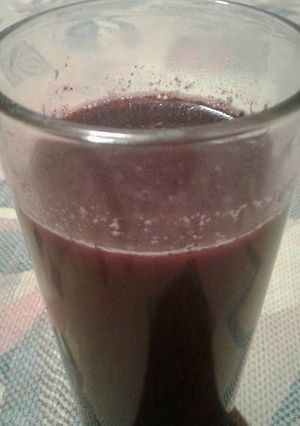 Una foto de Jugo natural de maqui y piña