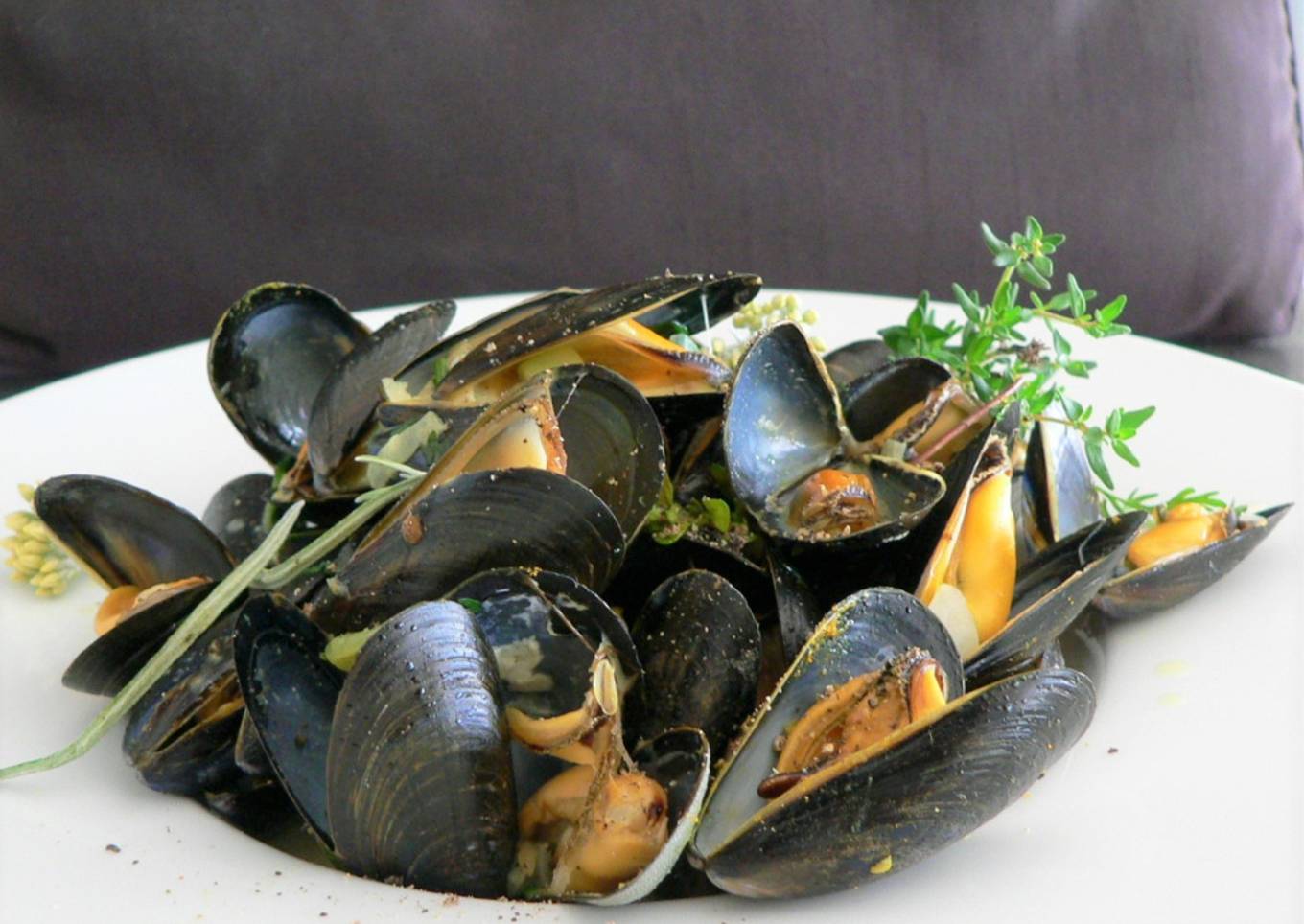 Moules à la crème parfumées au curry