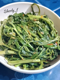 Foto resep Tumis kangkung sambel terasi ala Sherly_f