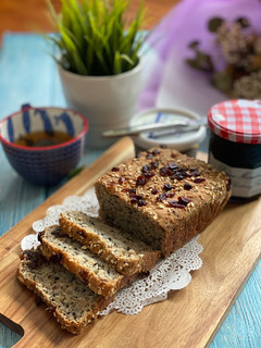 A picture of Healthy Oat and Seeds Loaf.