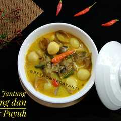 รูปของ Sayur Jantung Pisang dan Telur Puyuh Masak Santan