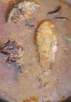A picture of Machli ka khatta salan.