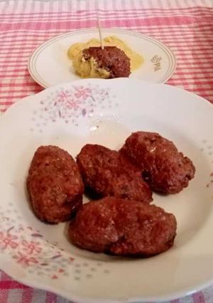 O poză a rețetei Mititei din carne de vită și oaie.