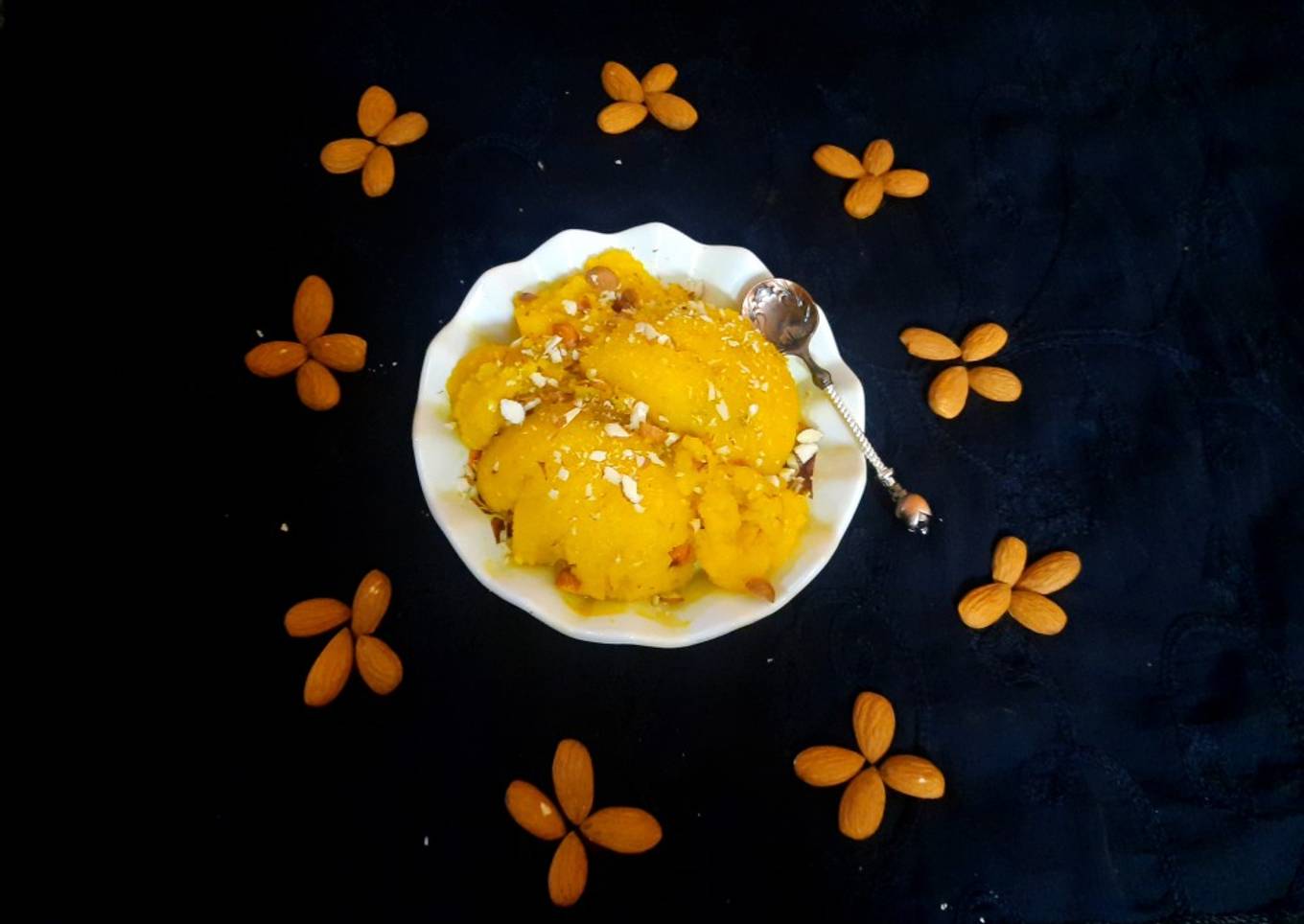 Yellow Suji Halwa