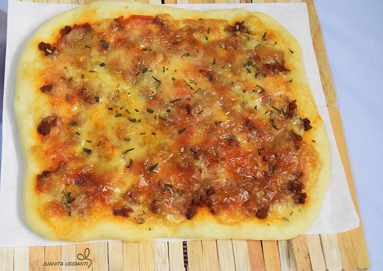  Resep Pizza Empuk  Tanpa Ulen Empuk  banget oleh Thobakhy 