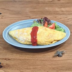 A picture of ★ Typical Japanese omelet rice ★.